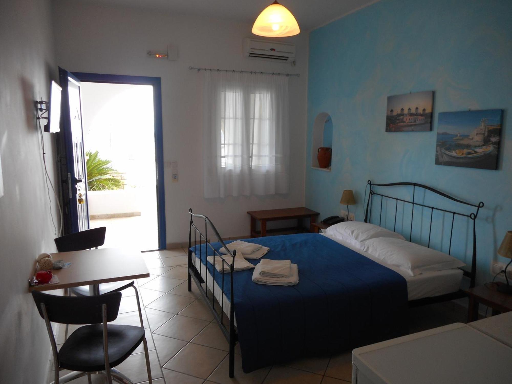Pantonia Apartments Agia Pelagia  ภายนอก รูปภาพ