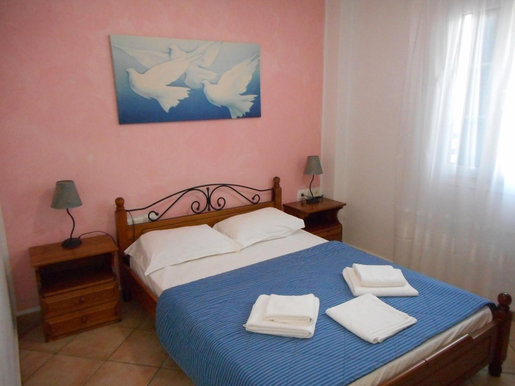 Pantonia Apartments Agia Pelagia  ภายนอก รูปภาพ