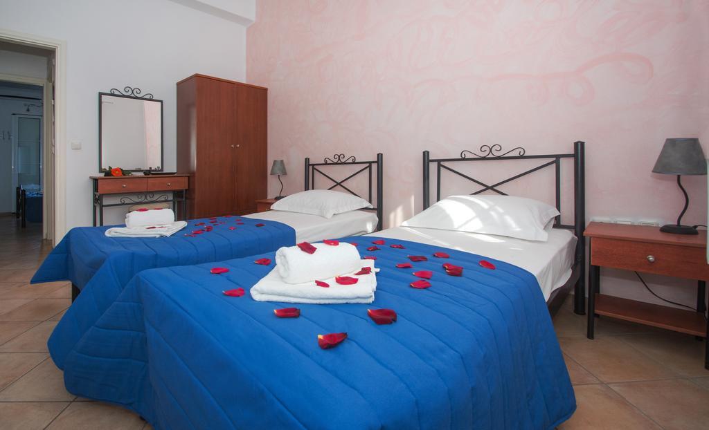 Pantonia Apartments Agia Pelagia  ภายนอก รูปภาพ